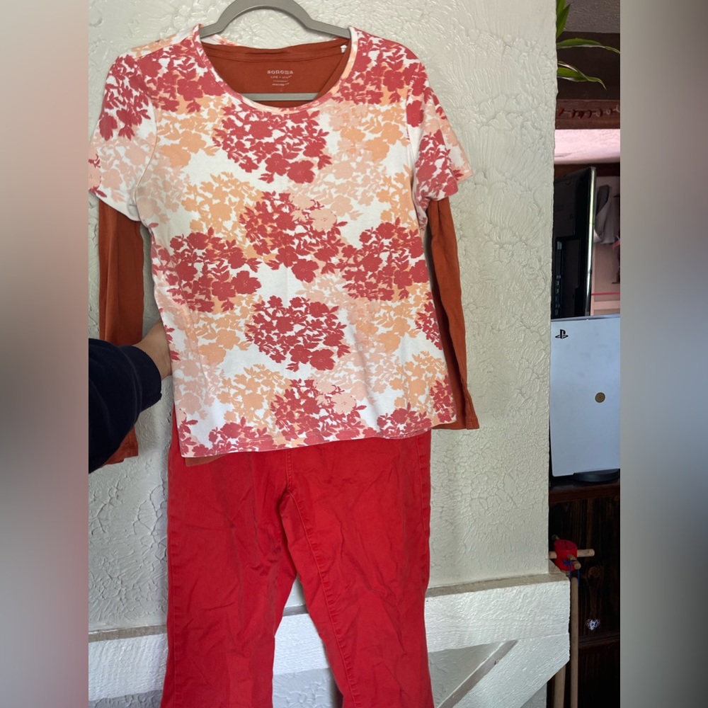 Good used quality made of cotton perfect for layering